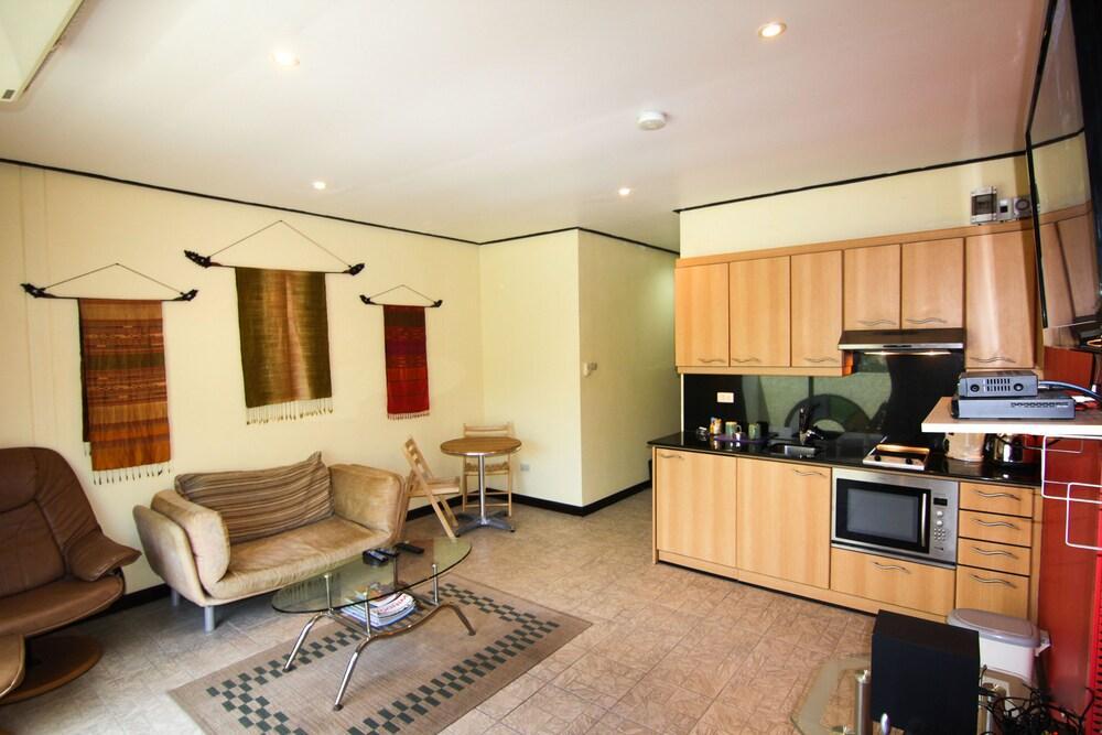 Angus O'Tool'S Guesthouse Карон Экстерьер фото