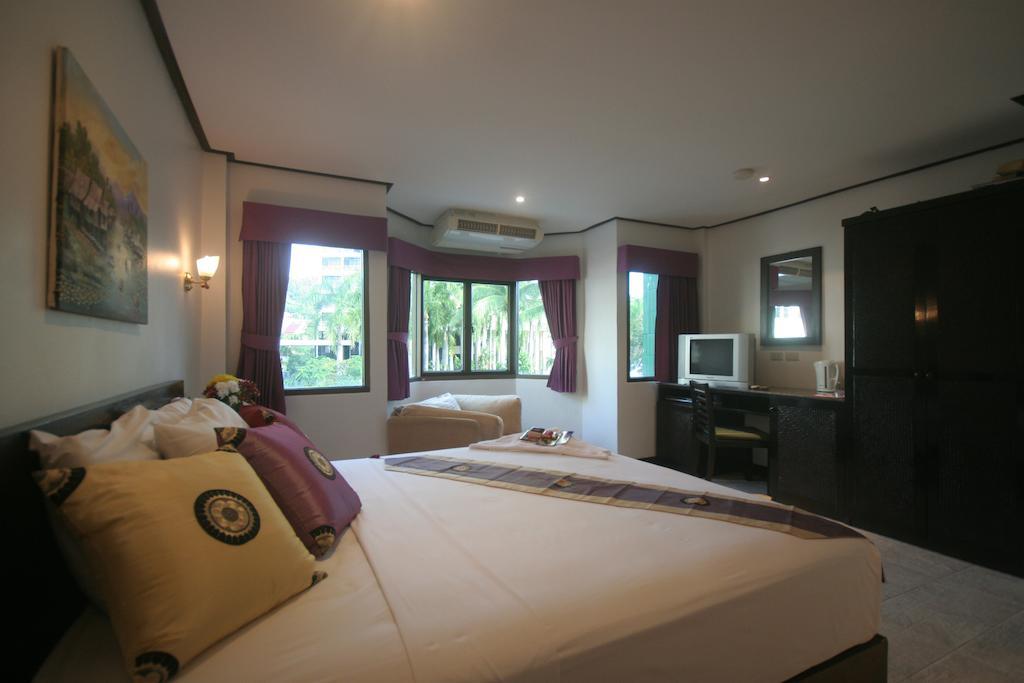 Angus O'Tool'S Guesthouse Карон Экстерьер фото